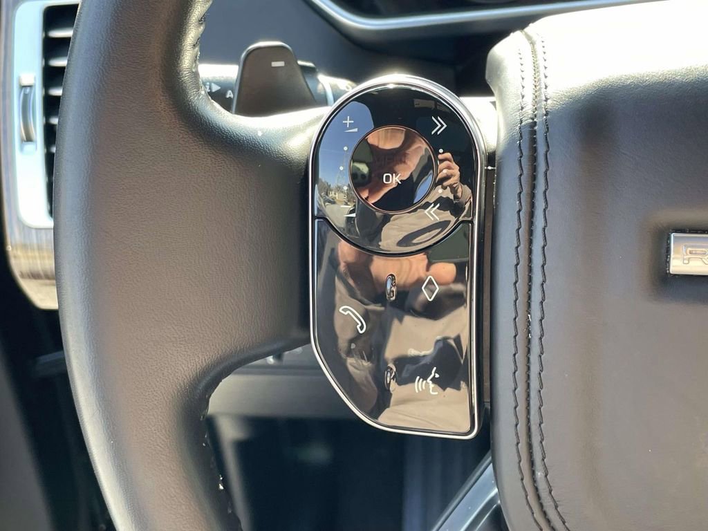 Used 2019 Land Rover Range Rover Long Wheelbase Supercharged image 23