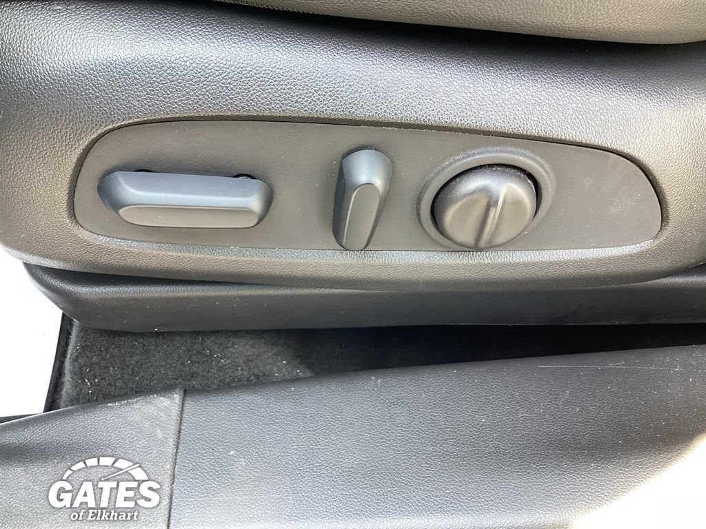 Used 2023 Buick Encore GX Select FWD image 15