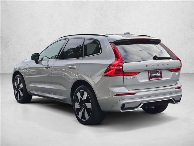 Used 2024 Volvo XC60 T8 Plus w/ Protection Package Premier AWD/4WD image 8