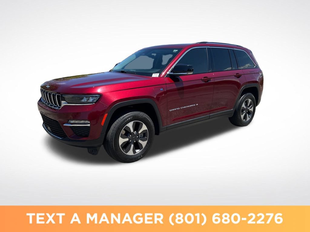 Used 2023 Jeep Grand Cherokee 4WD 4xe image 1