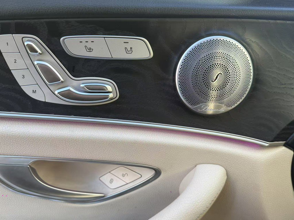 Used 2019 Mercedes-Benz E 300 image 11