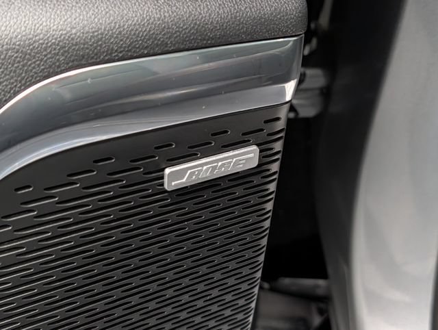 Used 2024 Chevrolet Traverse RS AWD/4WD image 18
