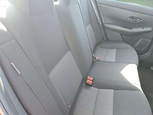 Used 2025 Nissan Sentra SV image 32