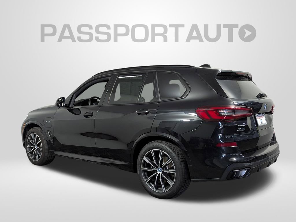 Certified 2023 BMW X5 xDrive45e w/ M Sport Package AWD/4WD image 3