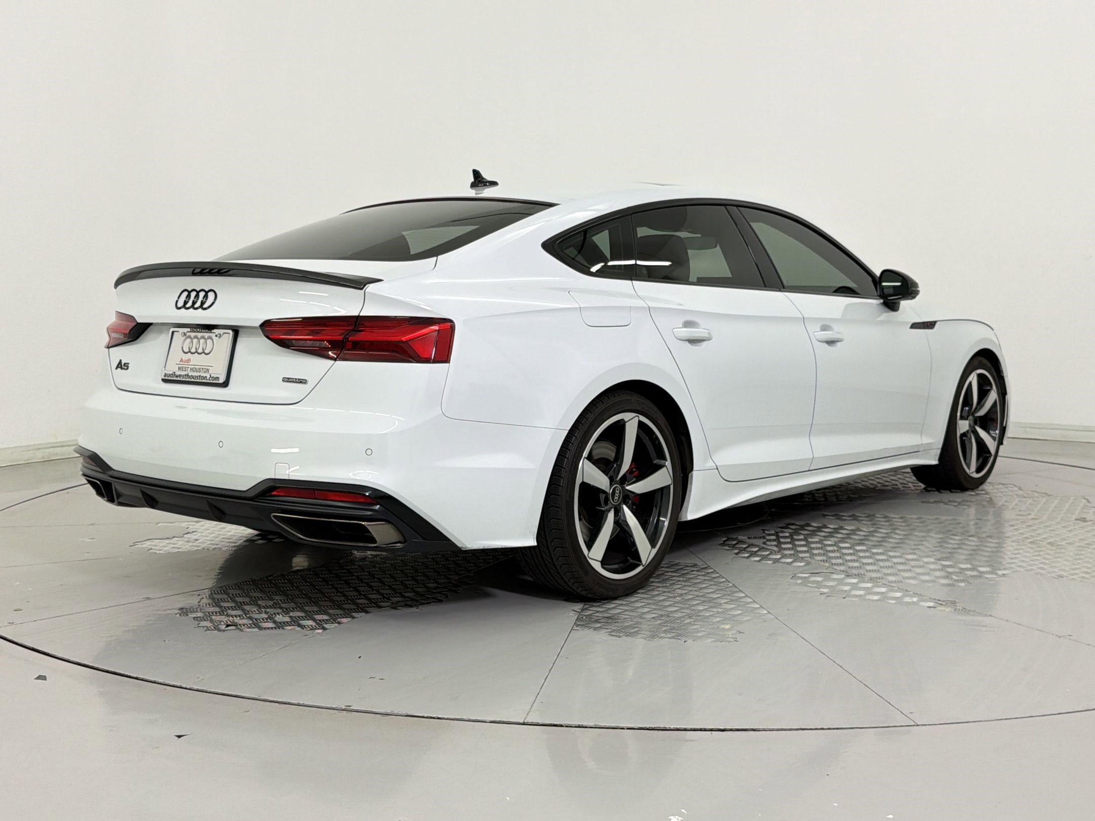 Used 2023 Audi A5 2.0T Premium Plus w/ Premium Plus image 9