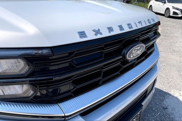 Used 2025 Ford Expedition Platinum AWD/4WD image 33