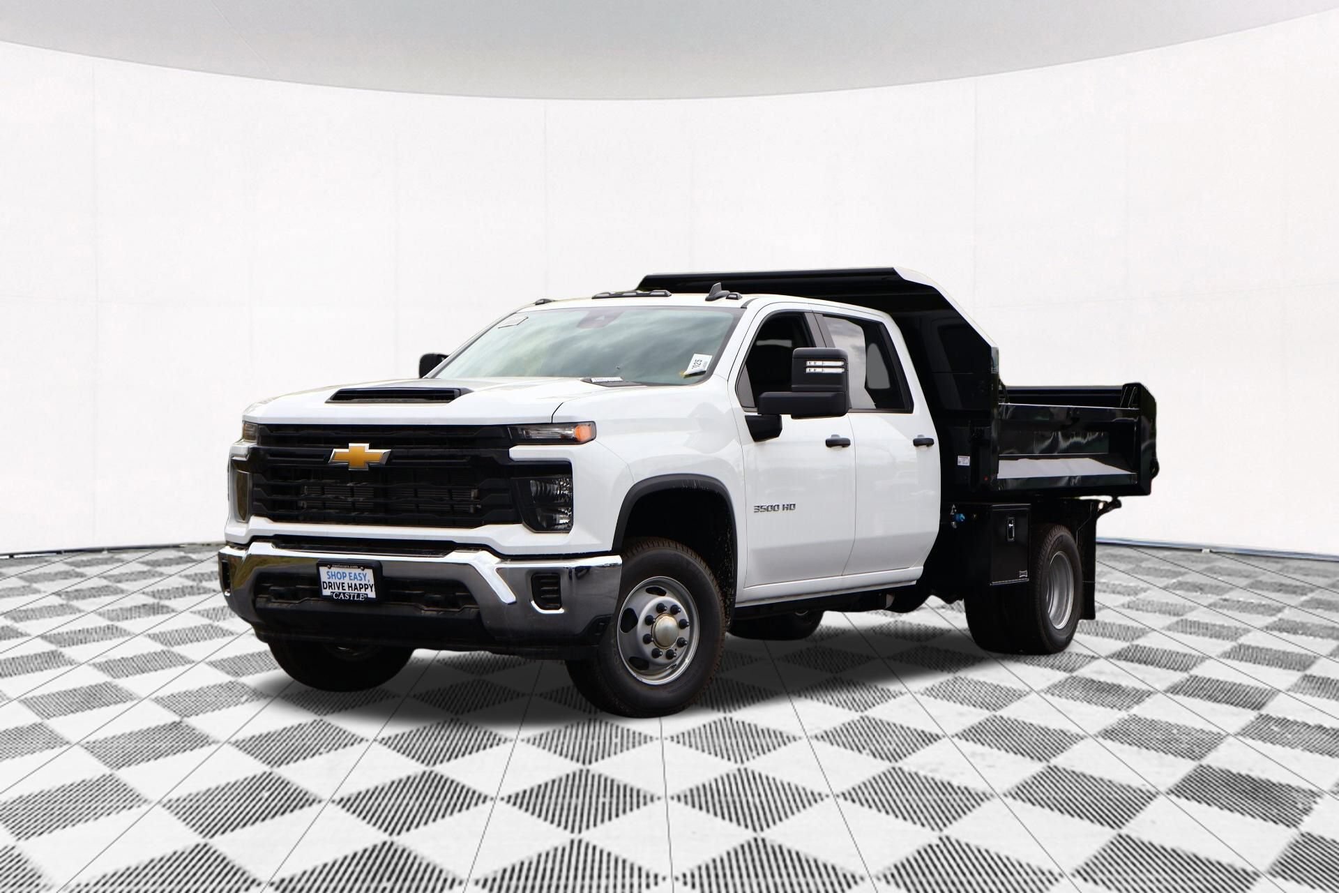Used 2024 Chevrolet Silverado 3500 W/T w/ WT Convenience Package AWD/4WD image 2