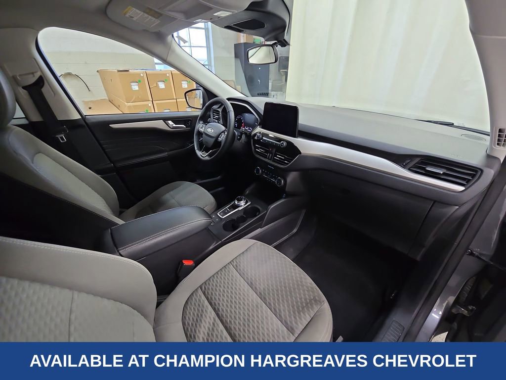 Used 2021 Ford Escape SE w/ Convenience Package image 38