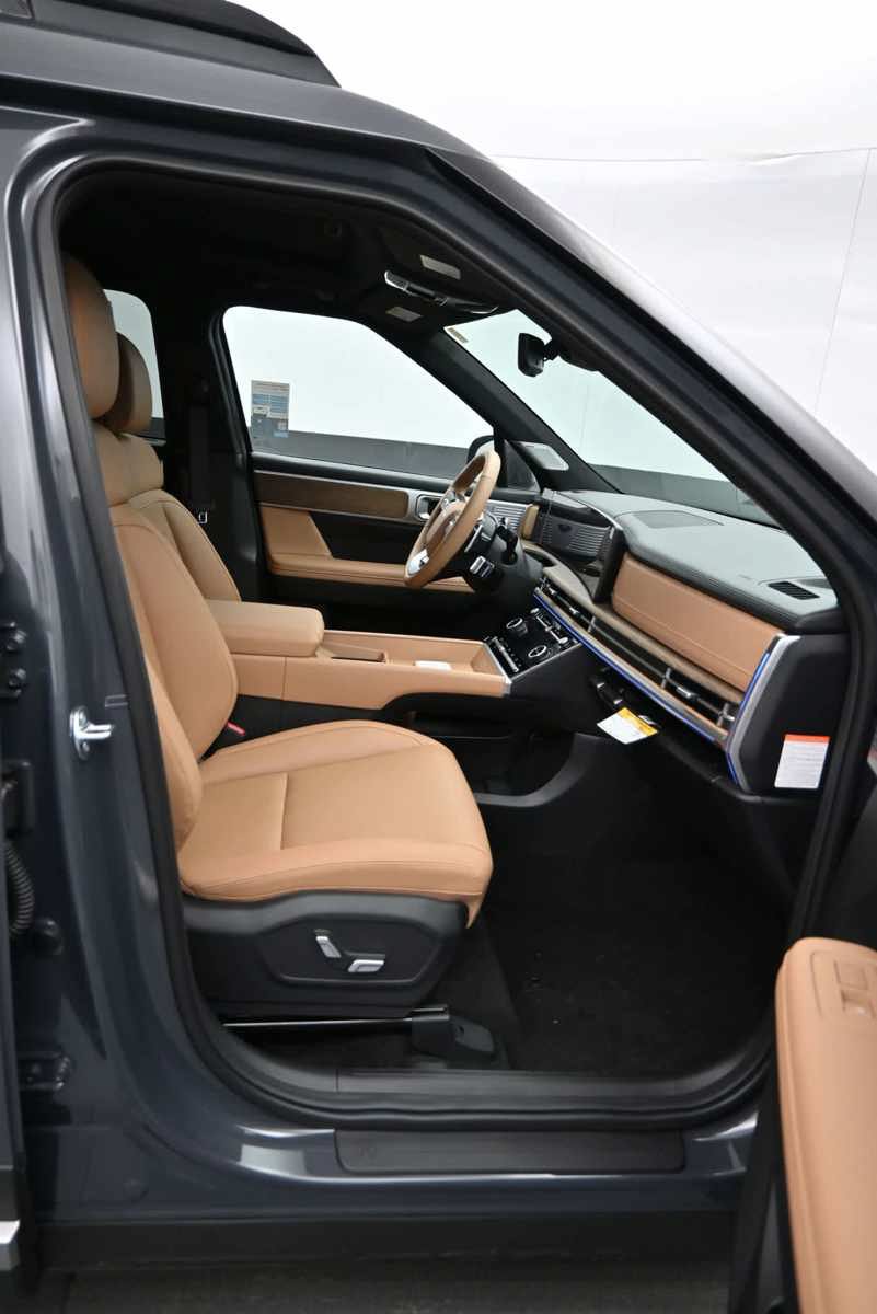 New 2026 Hyundai Santa Fe Limited AWD/4WD image 11