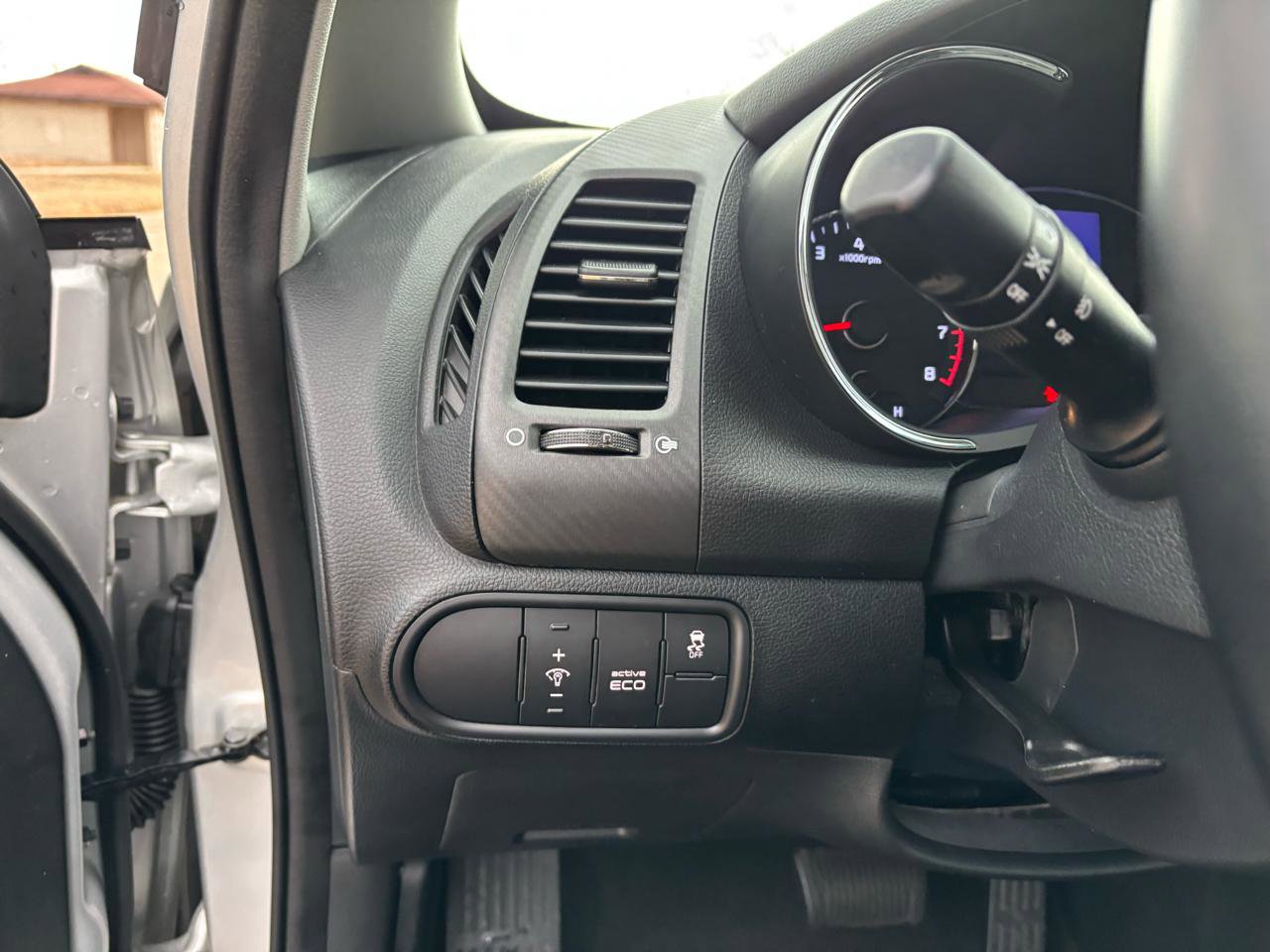 Used 2016 Kia Forte EX w/ EX Premium Package image 12