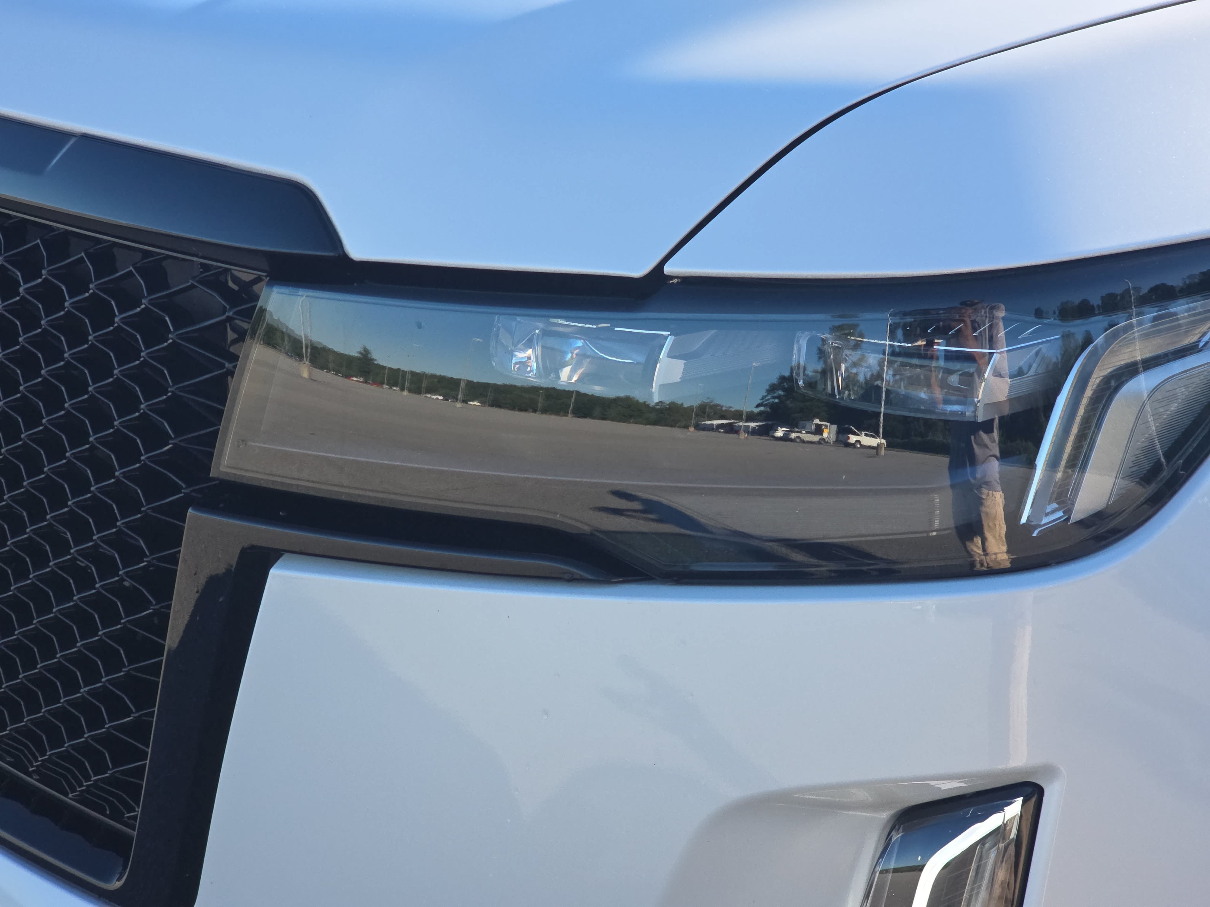 Used 2023 Cadillac Escalade Sport Platinum w/ LPO, ONYX Package AWD/4WD image 33
