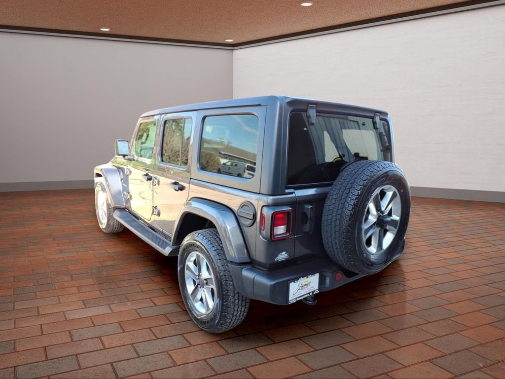 Used 2021 Jeep Wrangler Unlimited Sahara AWD/4WD image 6