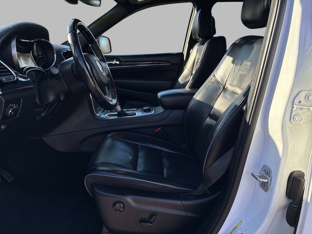 Used 2019 Jeep Grand Cherokee Overland image 23