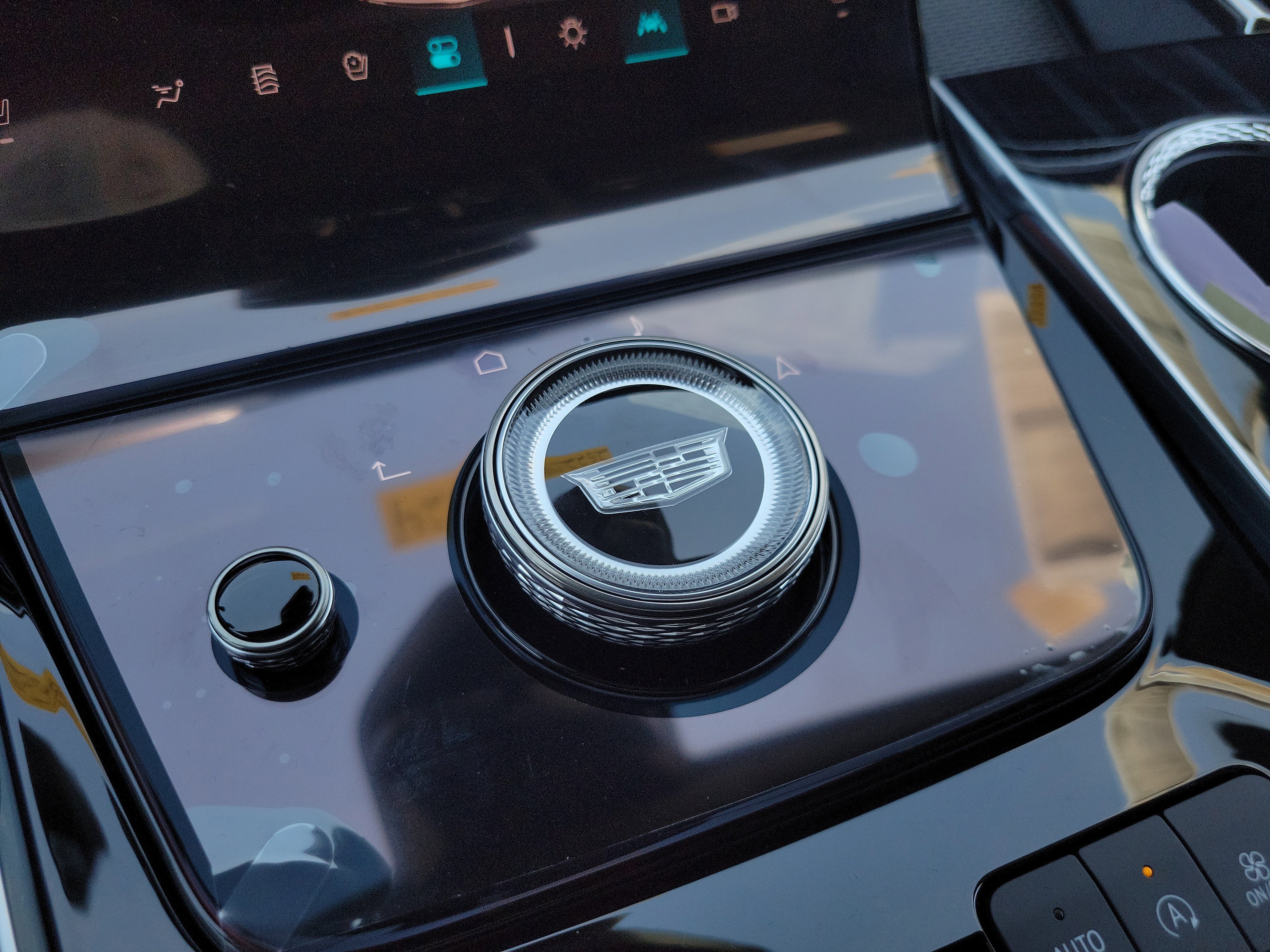 New 2026 Cadillac Escalade ESV Sport w/ Touring Package image 28