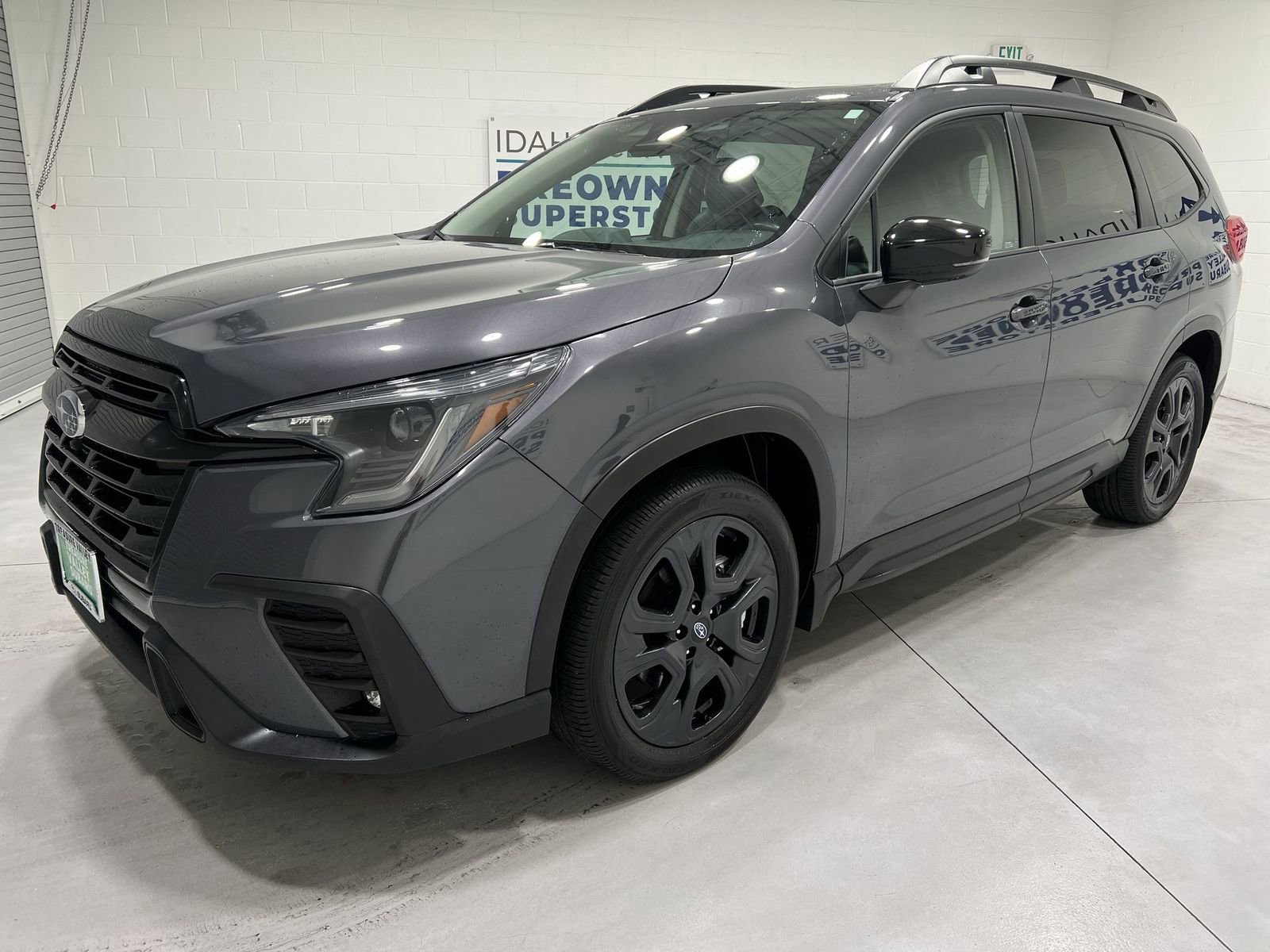 Used 2024 Subaru Ascent Onyx Edition Limited image 4