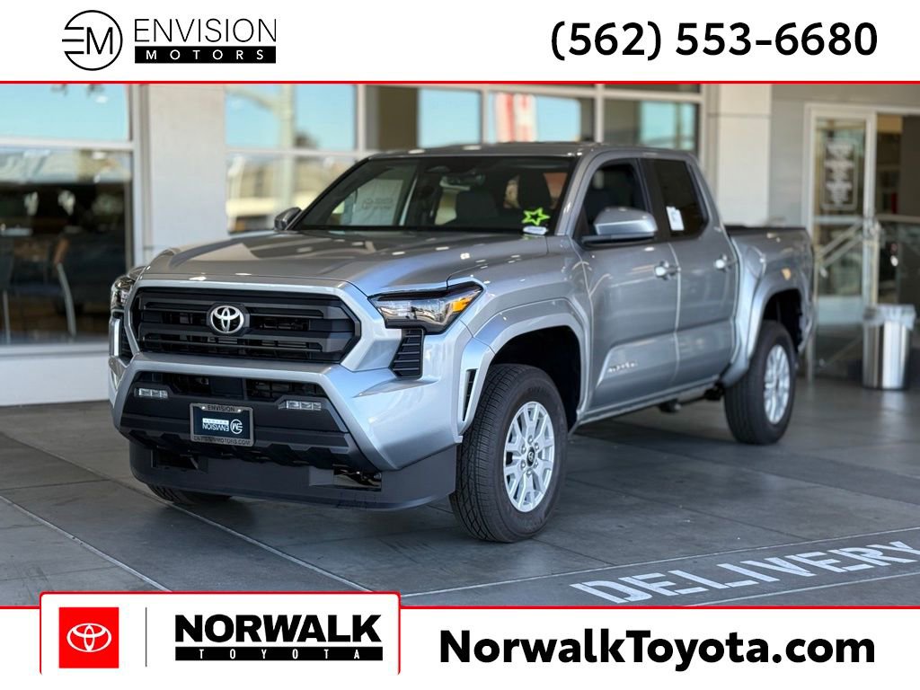 New 2025 Toyota Tacoma SR5
