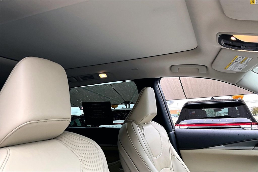 Certified 2025 INFINITI QX60 Luxe FWD image 19