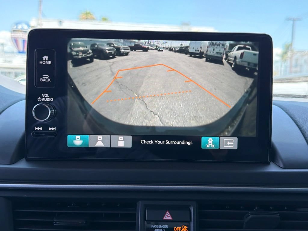 Used 2023 Honda Pilot Touring image 34