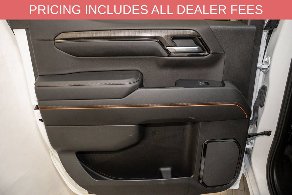 Used 2023 GMC Sierra 1500 AT4 w/ AT4 Preferred Package AWD/4WD image 11