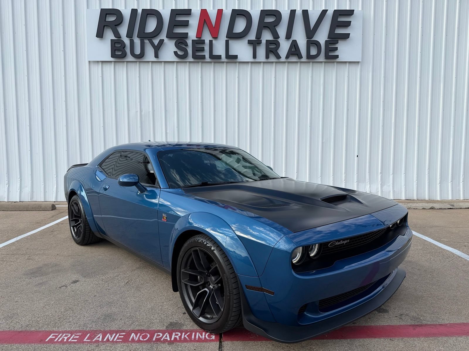 Used 2021 Dodge Challenger R/T Scat Pack RWD image 9