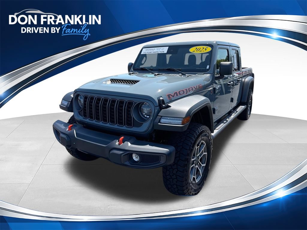 Used 2025 Jeep Gladiator Mojave w/ Convenience Group
