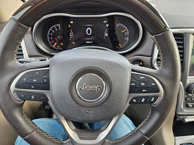 Used 2018 Jeep Grand Cherokee Overland image 31