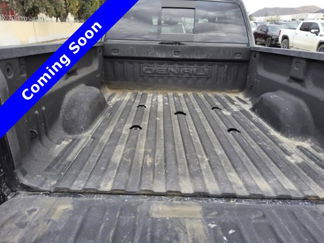 Used 2018 GMC Sierra 2500 Denali w/ Duramax Plus Package AWD/4WD image 11