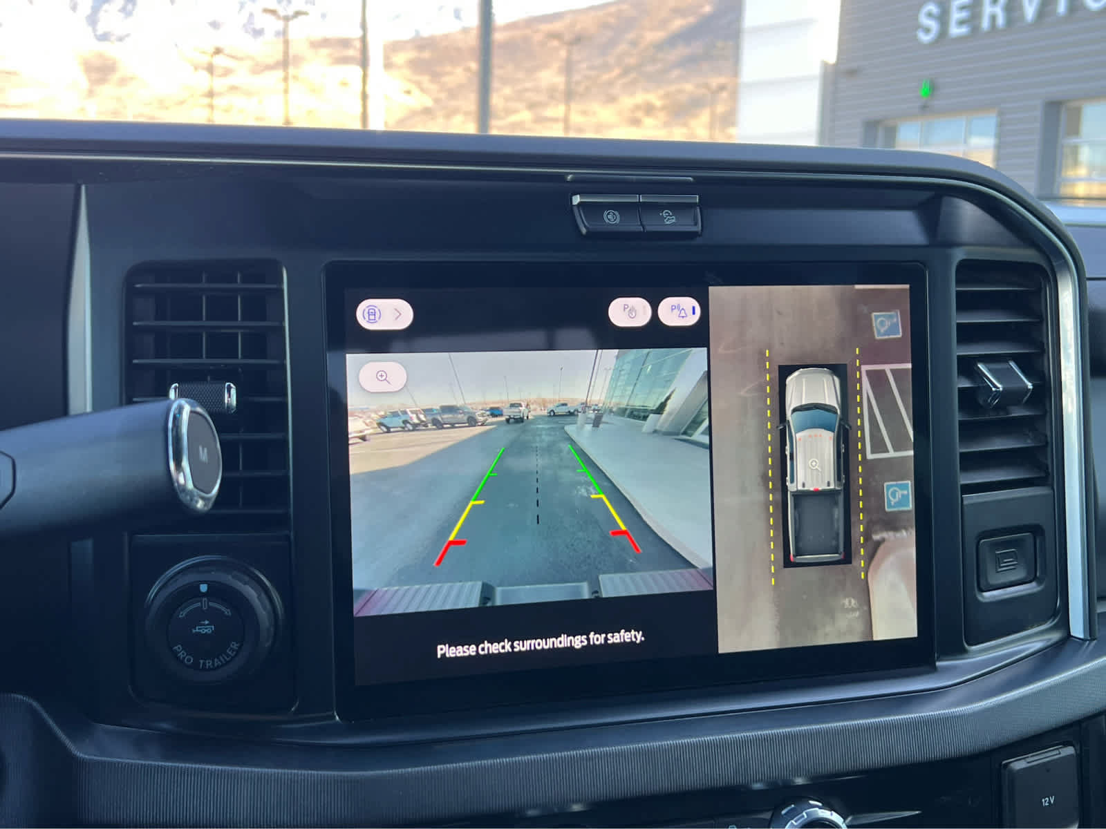 Certified 2025 Ford F350 Platinum AWD/4WD image 37