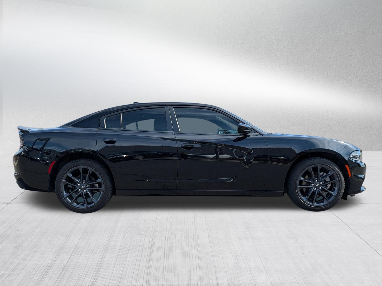 Used 2023 Dodge Charger SXT w/ Blacktop Special Edition image 8