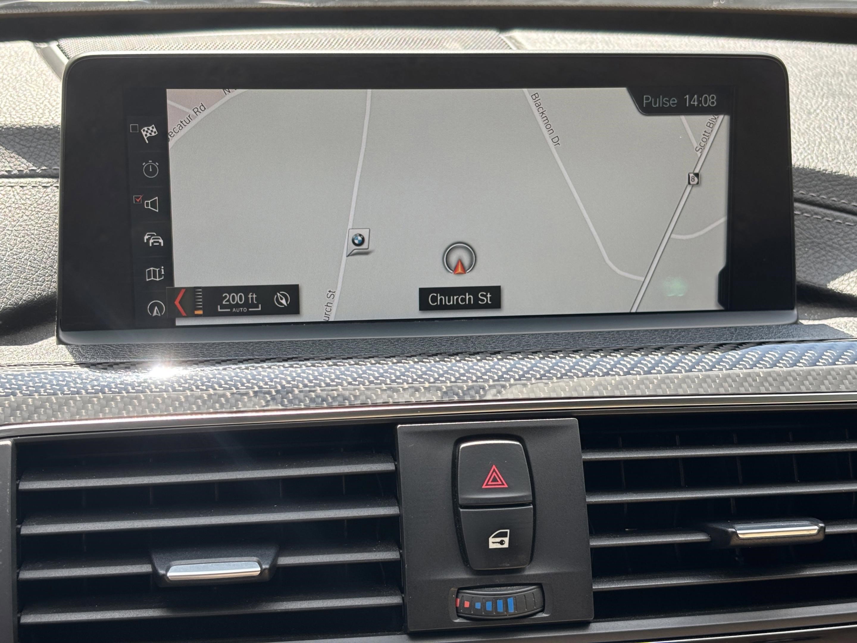 Used 2018 BMW M4 Coupe image 16