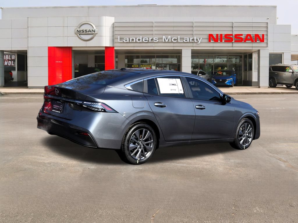 New 2026 Nissan Sentra SL w/ Floor Mat Package FWD image 3