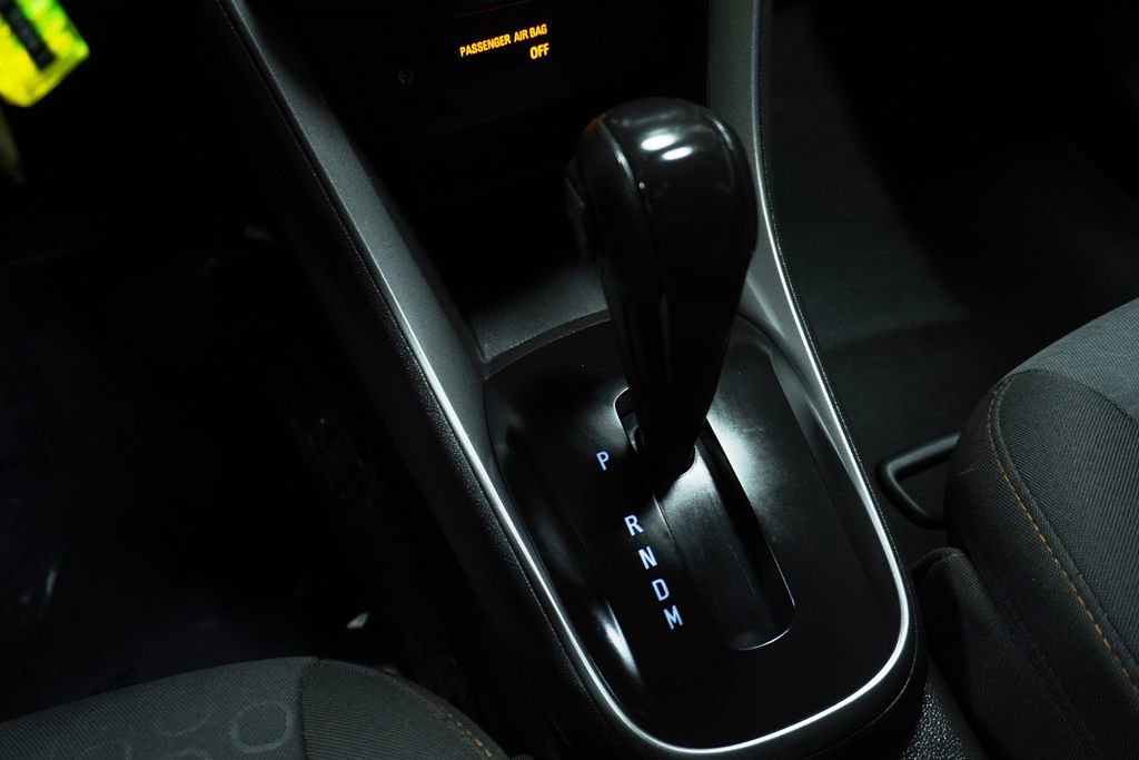 Used 2020 Chevrolet Trax LS image 19