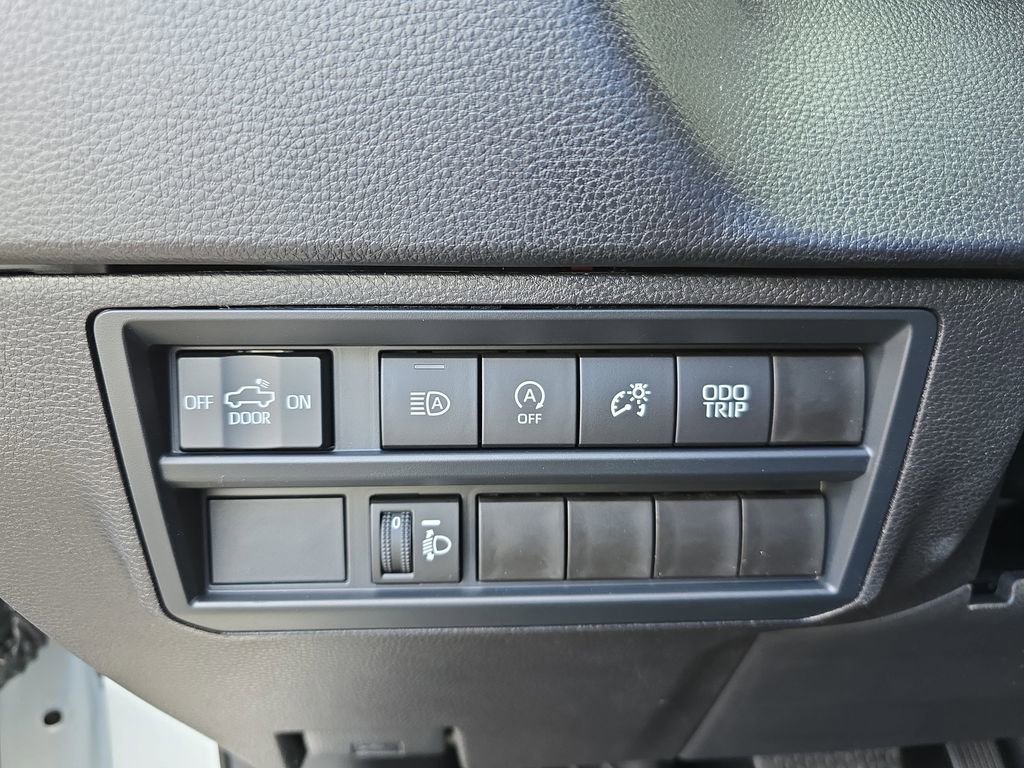 Used 2026 Toyota Tundra SR AWD/4WD image 26