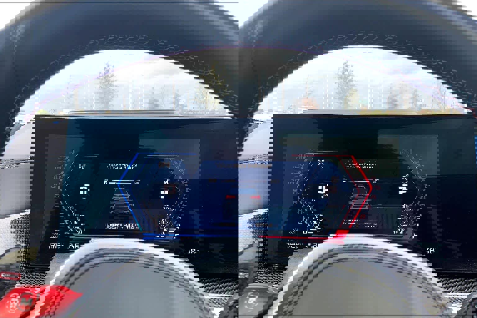 Used 2025 BMW X5 M Competition w/ Executive Package image 23