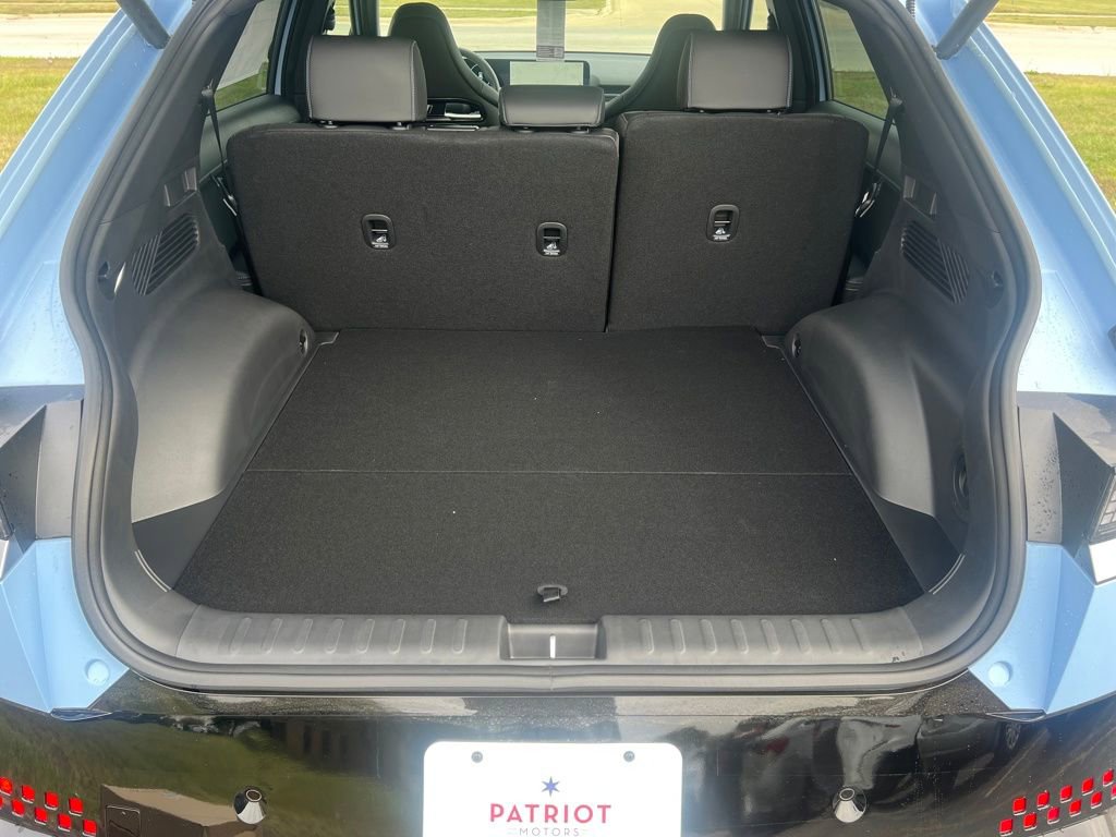 New 2025 Hyundai Ioniq 5 N Base image 28