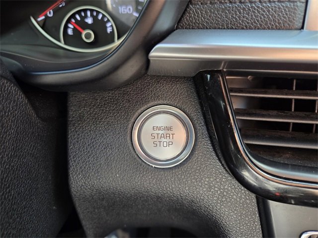 Used 2020 Kia Optima SE image 30