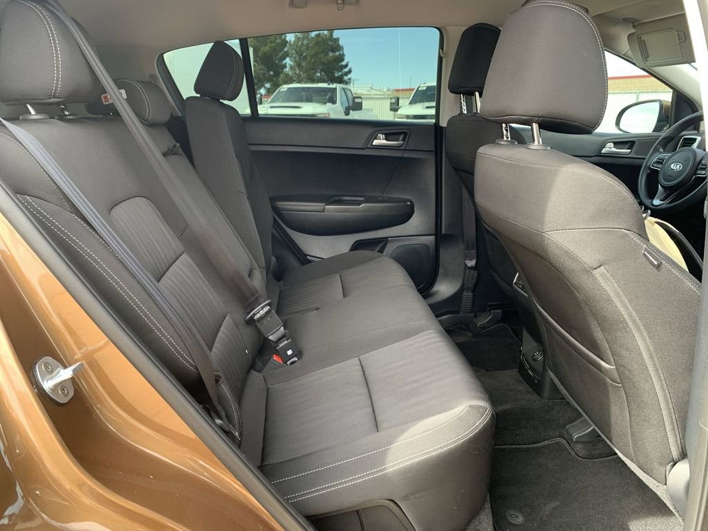 Used 2017 Kia Sportage LX image 25