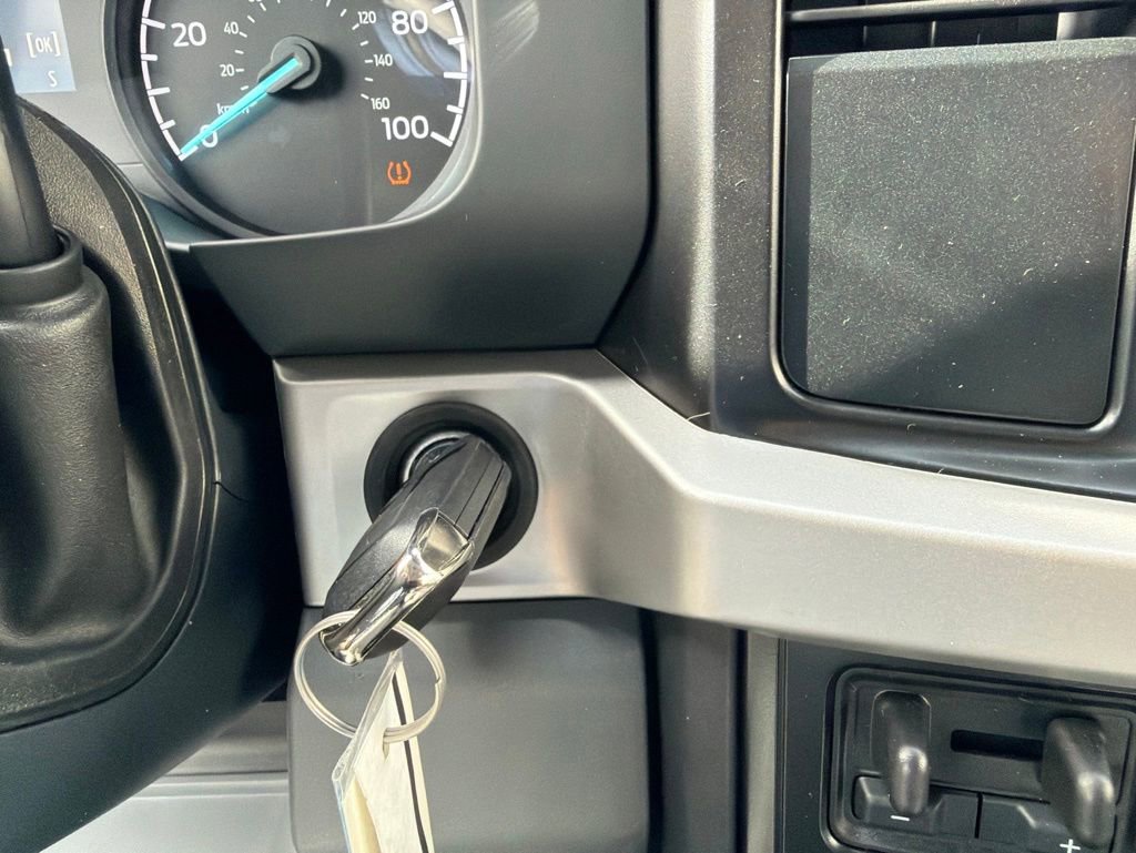 New 2026 Ford F550 4x4 Crew Cab image 17