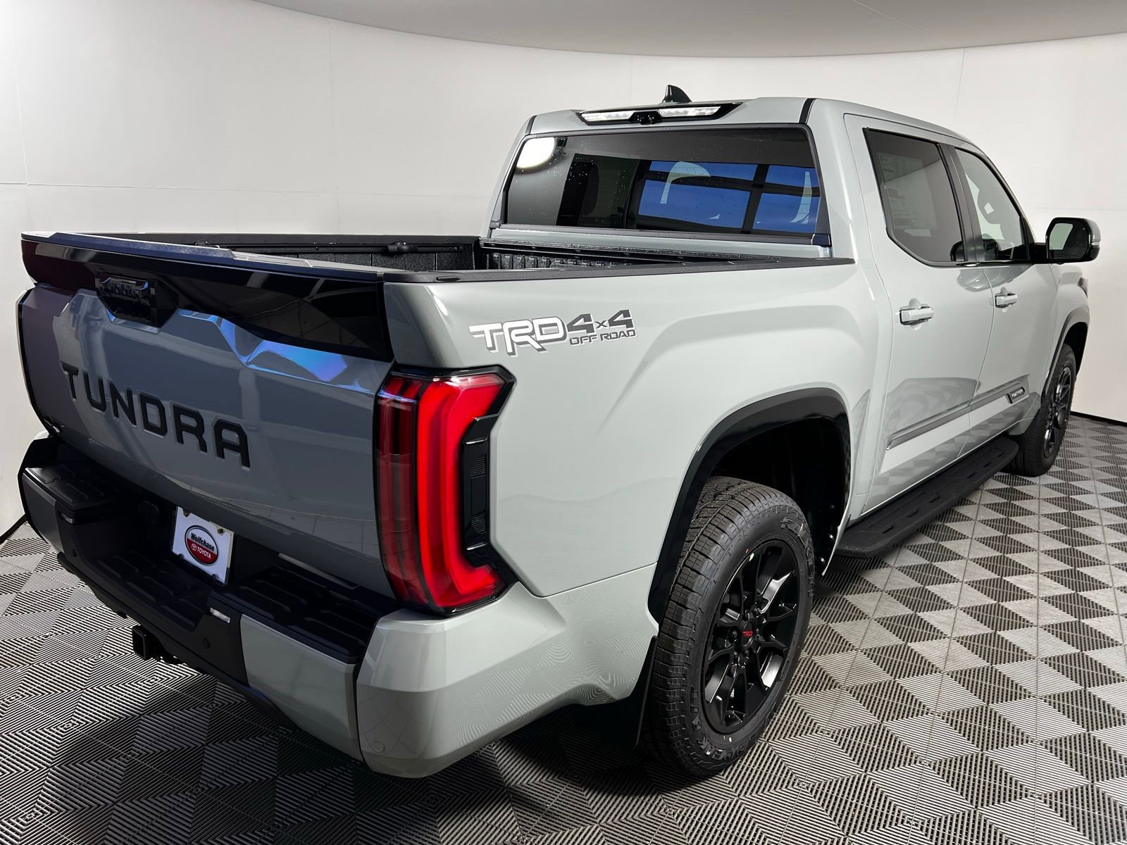 New 2026 Toyota Tundra Platinum image 5