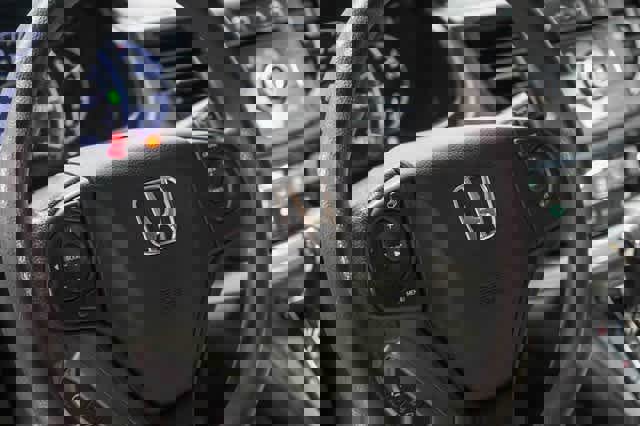 Used 2015 Honda CR-V LX image 20