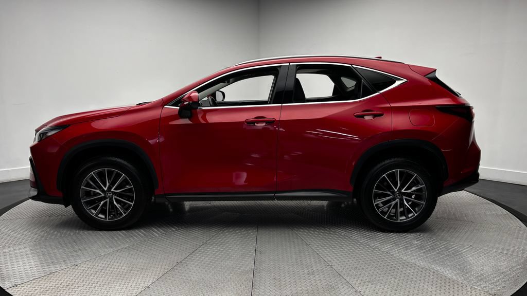 Used 2022 Lexus NX 350 AWD image 4