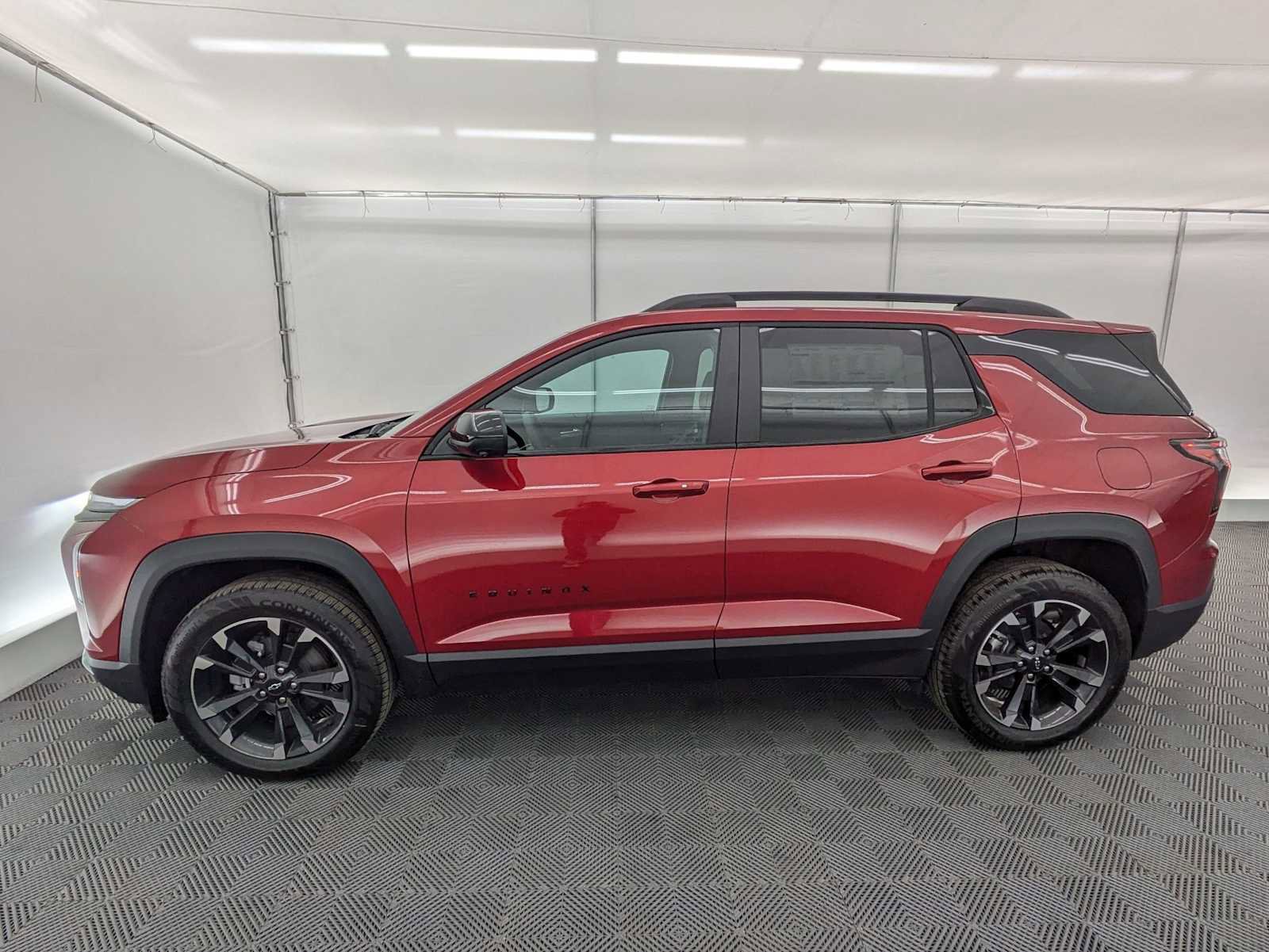 New 2026 Chevrolet Equinox RS image 3