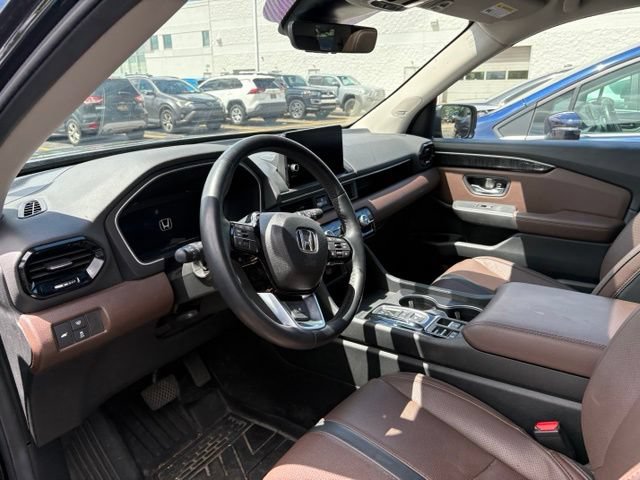 Used 2025 Honda Pilot Elite image 7