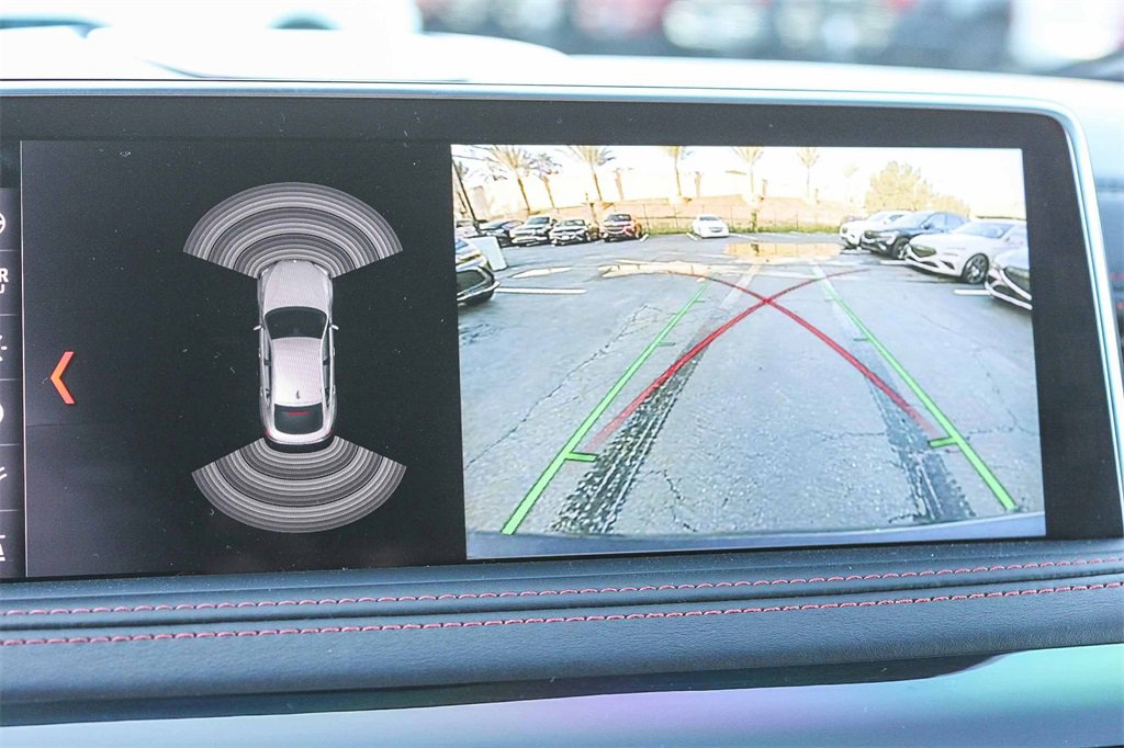 Used 2018 BMW X6 M image 29