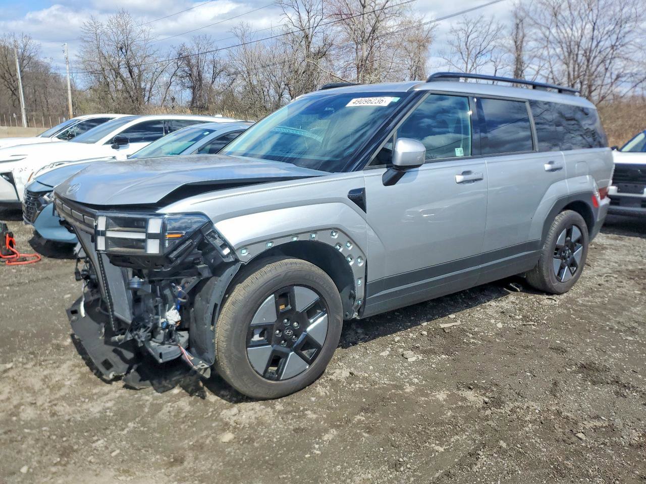 Used 2024 Hyundai Santa Fe SEL FWD image 3