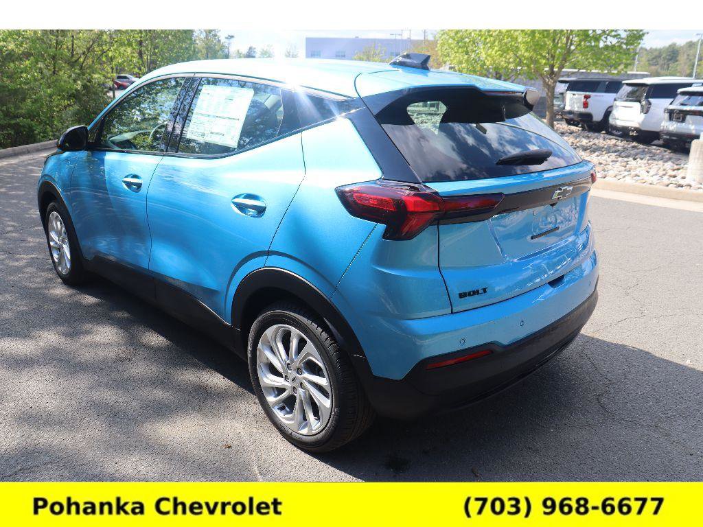 New 2027 Chevrolet Bolt LT w/ Comfort Package FWD image 5
