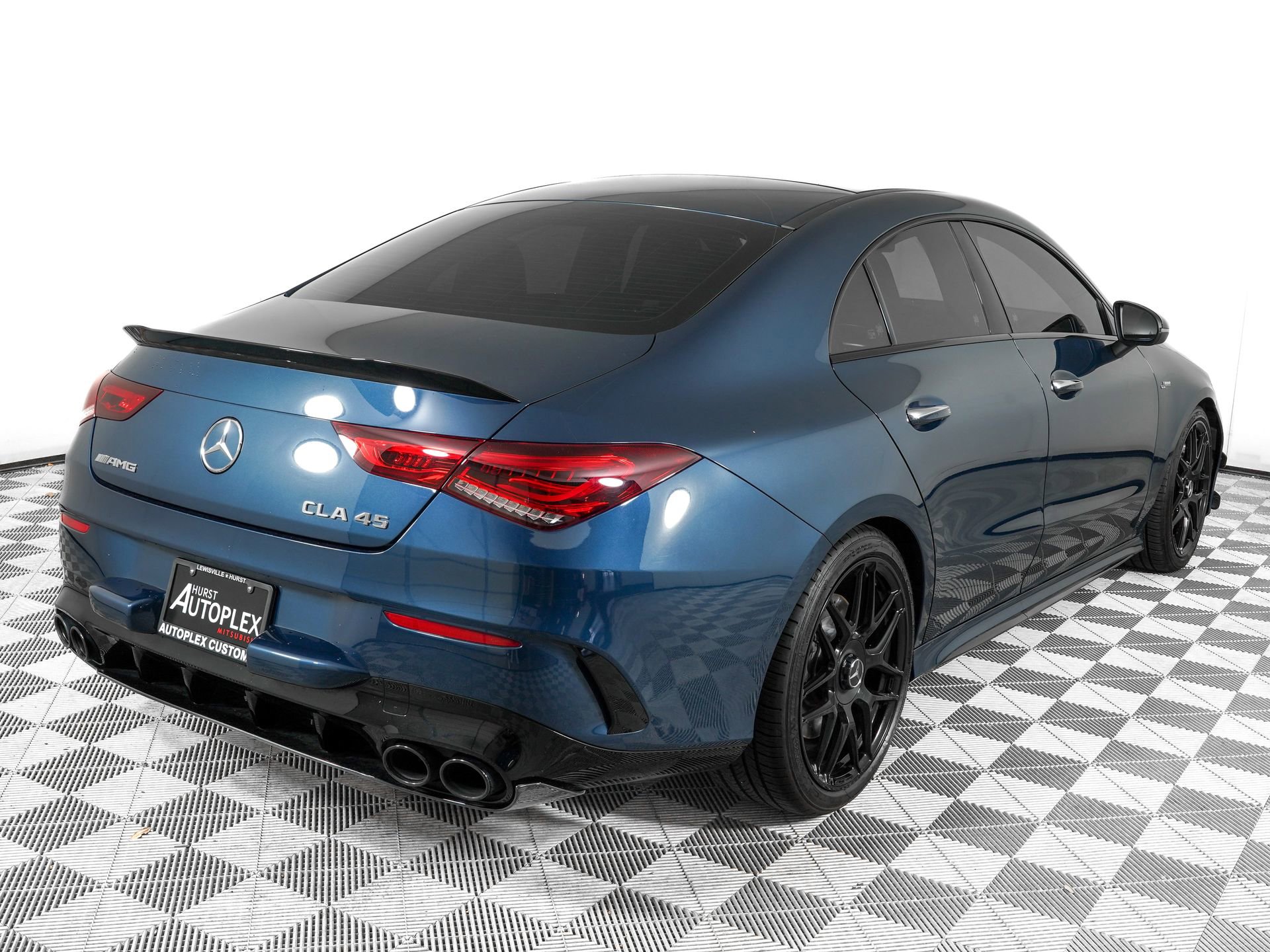 Used 2023 Mercedes-Benz CLA 45 AMG 4MATIC image 4
