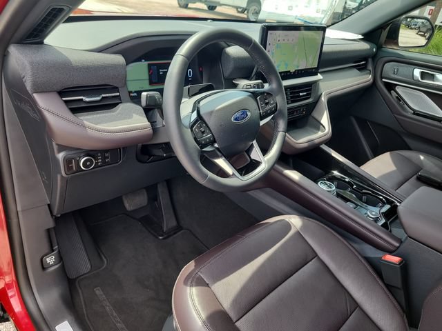 Used 2026 Ford Explorer Platinum RWD image 20