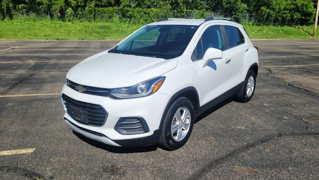 Used 2019 Chevrolet Trax LT w/ LT Convenience Package AWD/4WD image 5