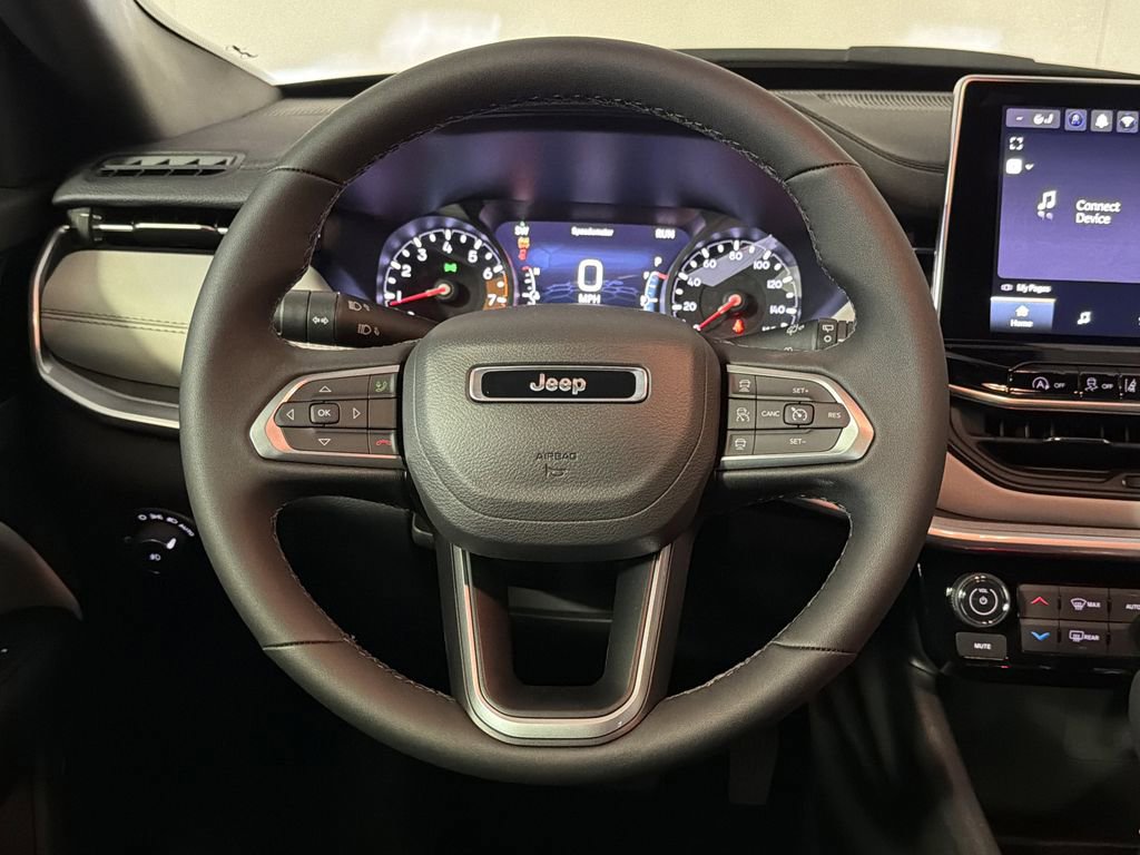 New 2026 Jeep Compass Limited AWD/4WD image 28